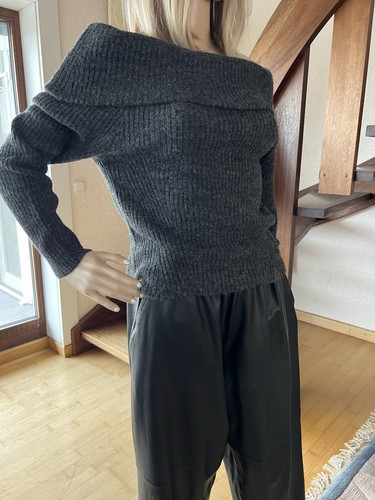 Pullover grau marke s - marke,
